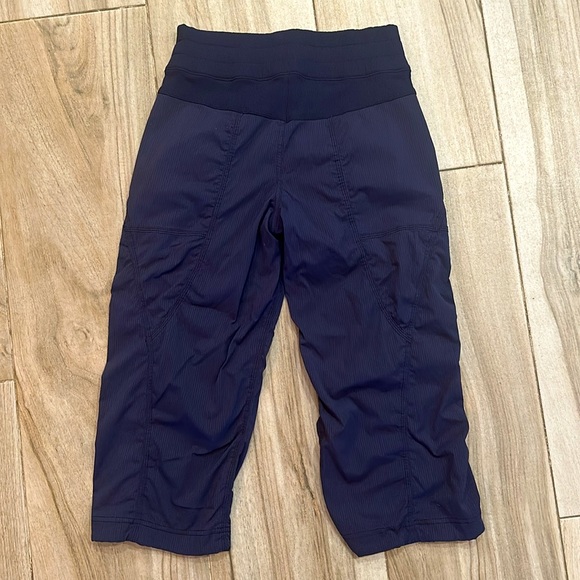 Women’s Lululemon cropped paint mid-rise - Picture 5 of 5
